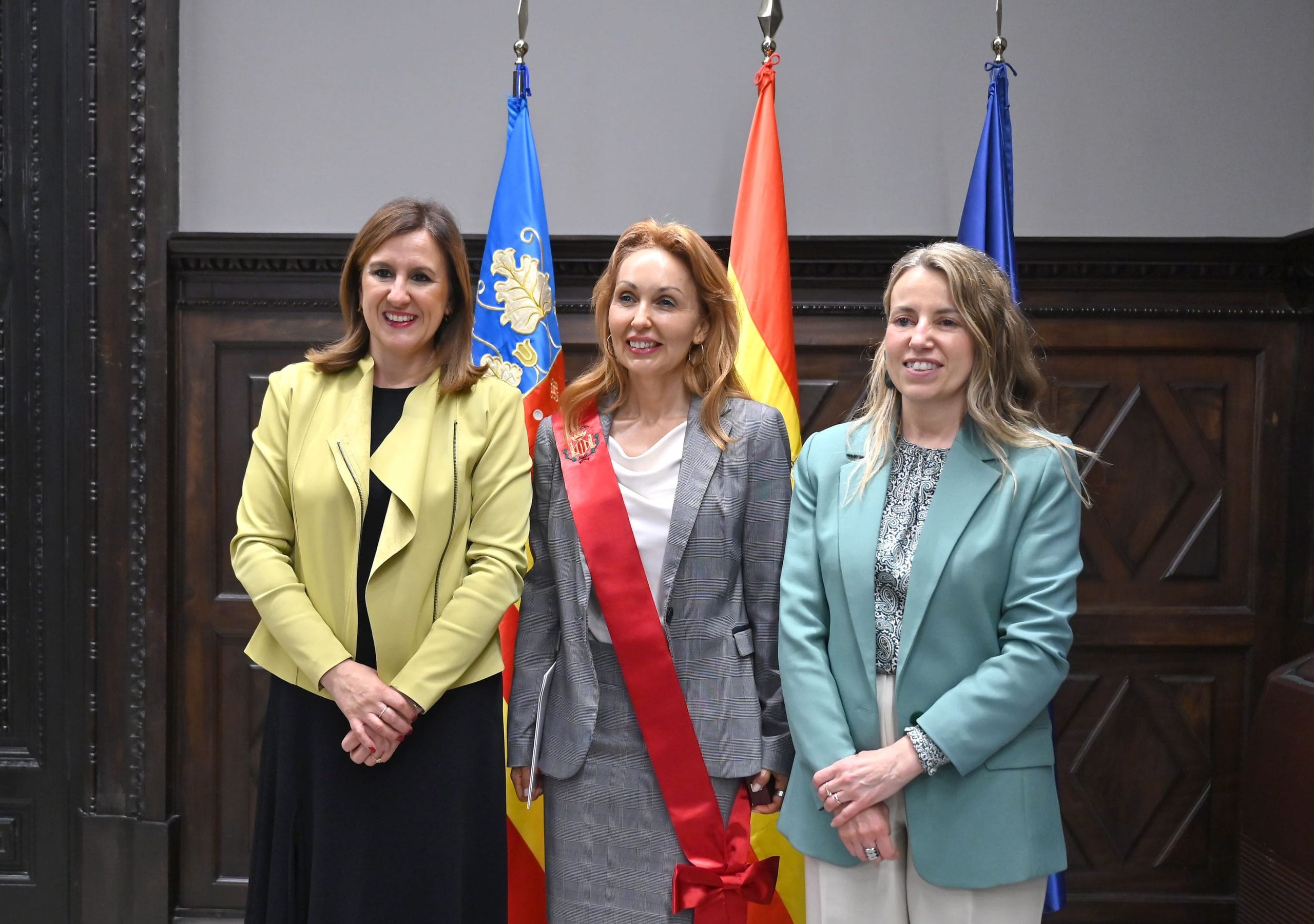 - 0514 Recepció alcaldessa pedània de les Cases de Bàrcena (10)