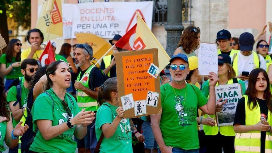 huelga profesores comunitat