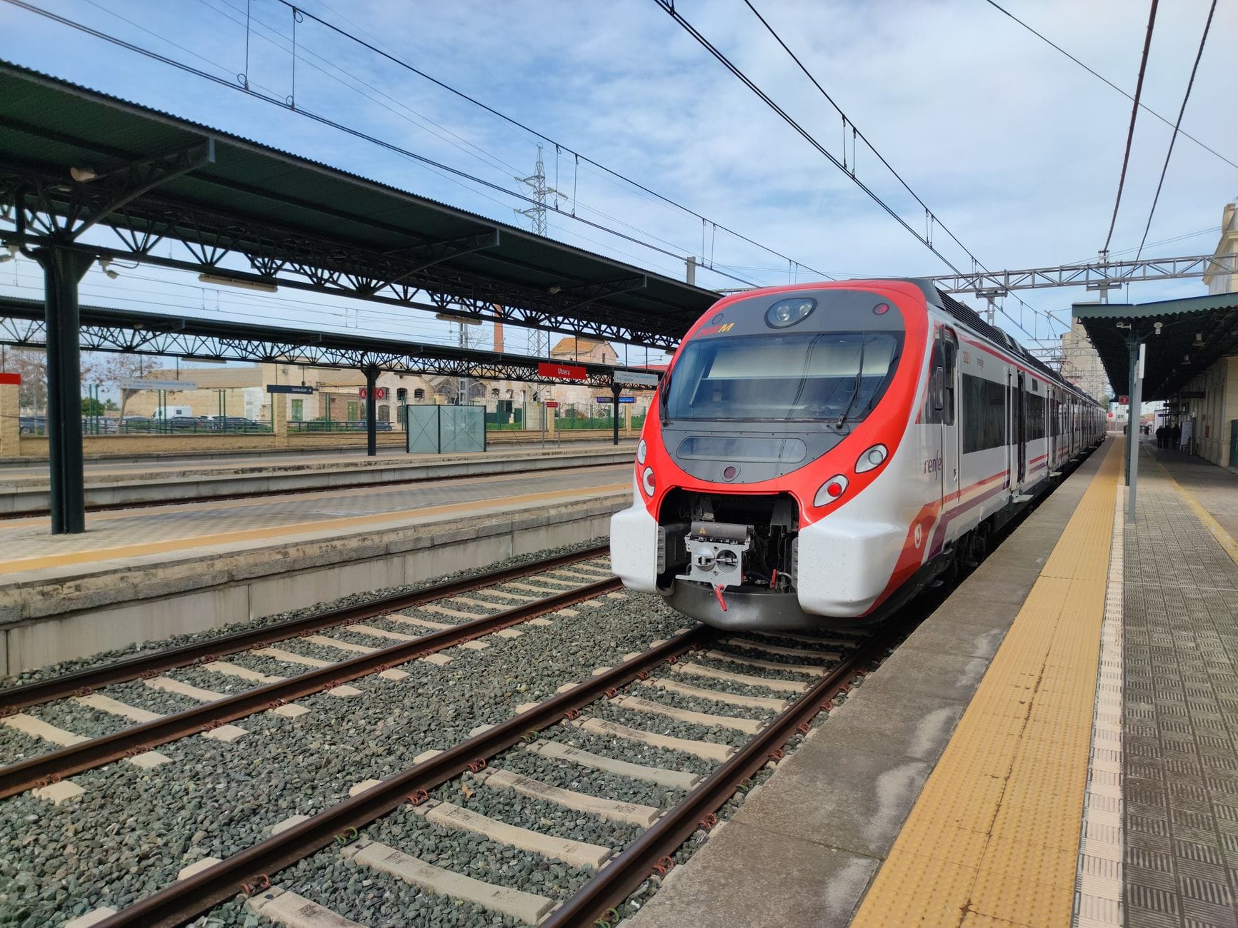 cercanias-valencia-retrasos-denuncia cercanías