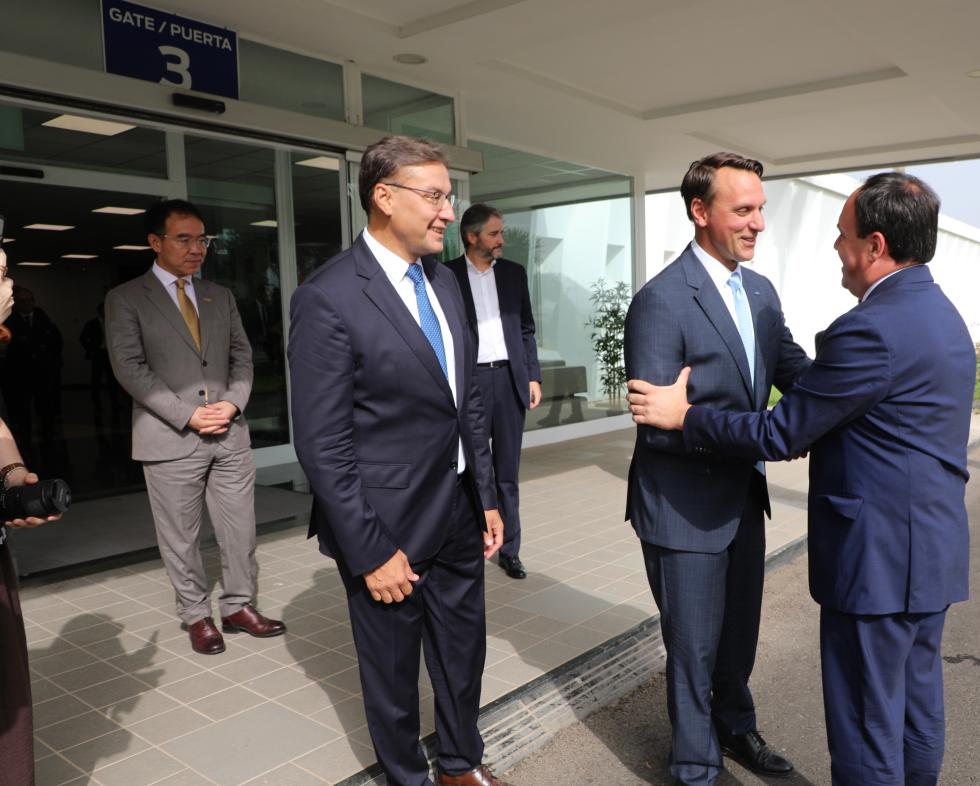empleos-valencia-acuerdo-ford-geely