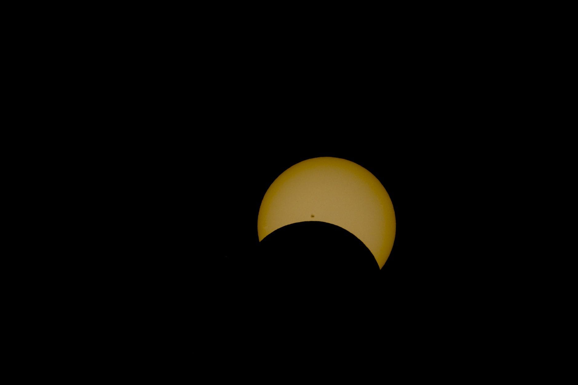 eclipse-solar-valencia-dispositivo eclipse