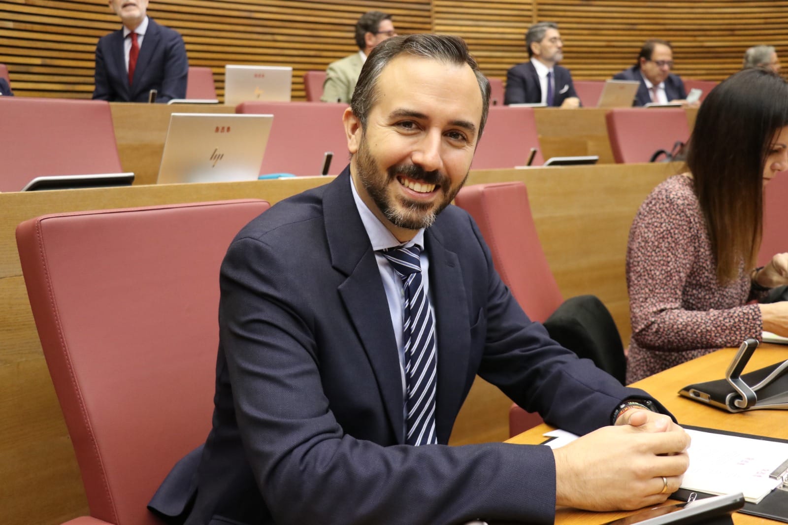 miguel-pascual-los-espanoles-deben