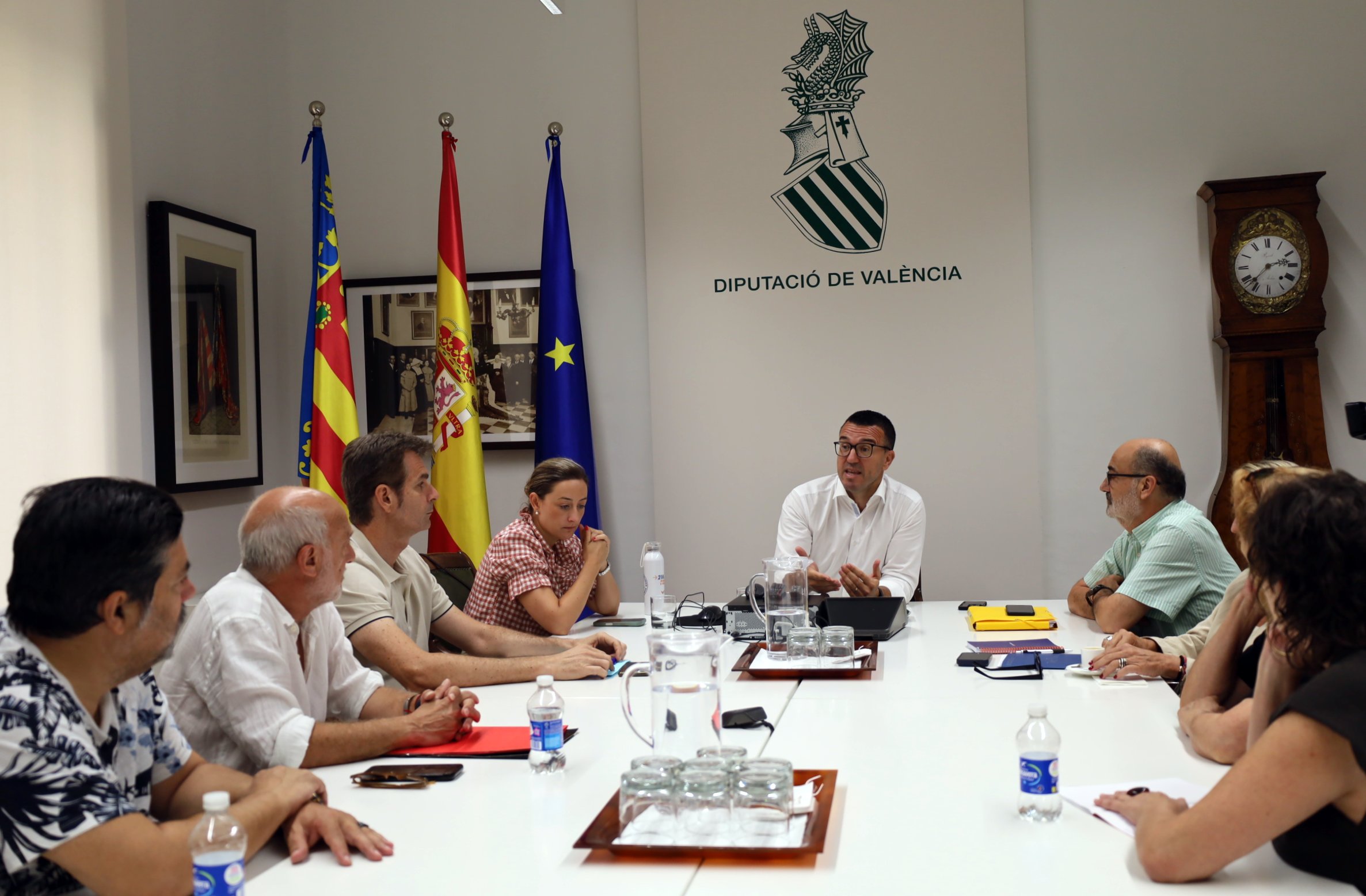 mompo-futuro-teatro-principal-valencia